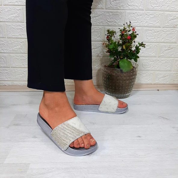 Pienn 20037 Beyaz Taşlı Günlük Bayan Terlik - Resim 4