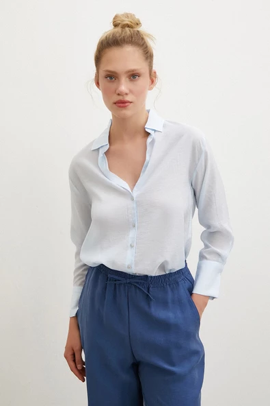 V Yaka Robalı Gömlek Mavi ürün görseli