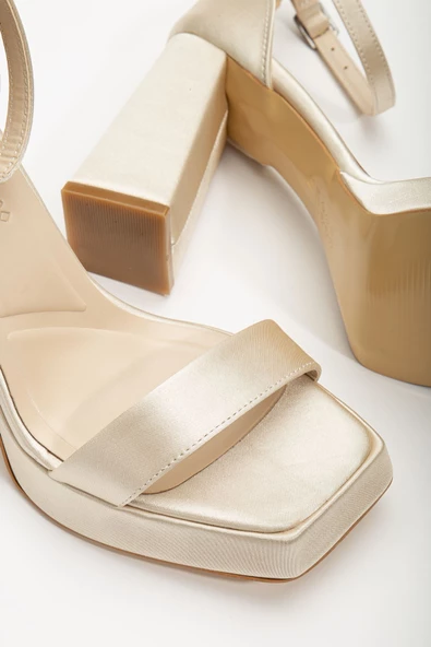 Matilda Krem Saten Platformlu Açık Burunlu Kalın Topuklu Ayakkabı - Resim 3