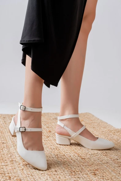 Nita Beyaz Cilt Alçak Topuklu Kadın Ayakkabı ürün görseli