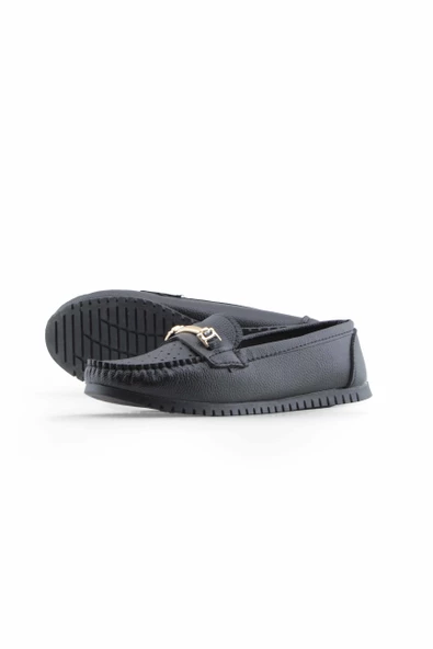 Siyah I aksesuarlı zımbalı rok kadın loafer ayakakbı - Resim 3