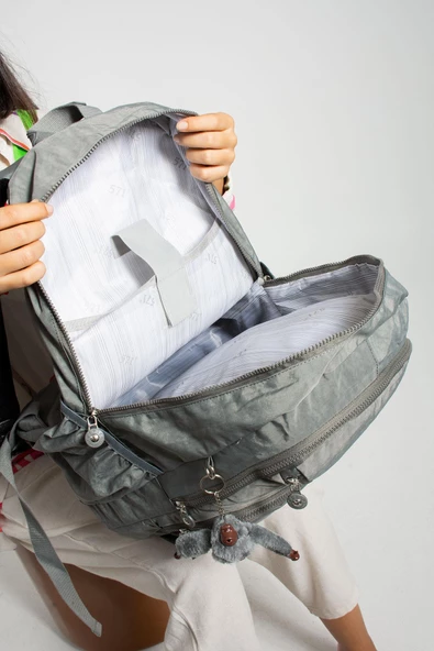 571 collections Ultra Hafif Çok Cepli Su Geçirmez Sırt Çantası Unisex Gri (Model: 571-1H) - Resim 4