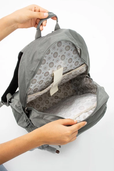 571 collections Ultra Hafif Çok Cepli Su Geçirmez Sırt Çantası Unisex Gri (Model: 571-1B) - Resim 4