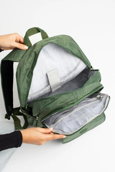 571 collections Ultra Hafif Çok Cepli Su Geçirmez Sırt Çantası Unisex Yeşil (Model:571-2A) - Resim 4