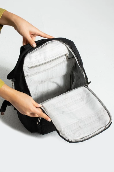 571 collections Orta Boy Ultra Hafif Sırt Çantası Siyah (Model: 571-3F) - Resim 4