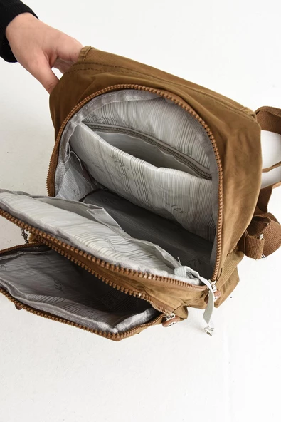 571 collections Ultra Hafif Kadın Sırt ve El Çantası Taba (Model: 571-5A) - Resim 4