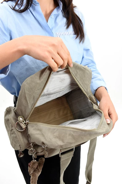 571 collections Ultra Hafif Su Geçirmez Çok Cepli Omuz Çantası Vizon (Model: 571-5E) - Resim 4