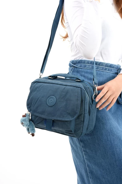 Çapraz Askılı Ultra Hafif Çok Cepli Bayan Omuz Çantası Mavi (Model: 571-6P)