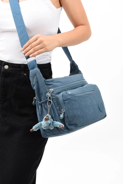 Çapraz Askılı Ultra Hafif Çok Cepli Kadın Omuz Çantası Mavi (Model: 571-6E) - 2