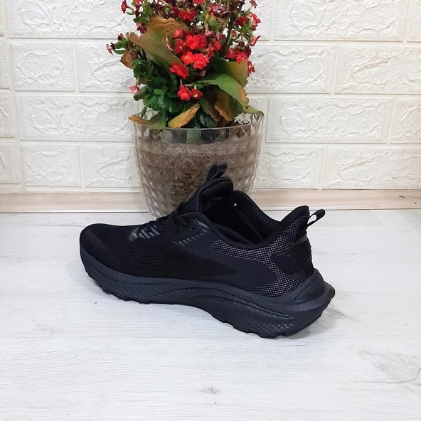 M.P. 1607 Siyah Yumuşak Taban Hafif Erkek Spor Ayakkabı - 10