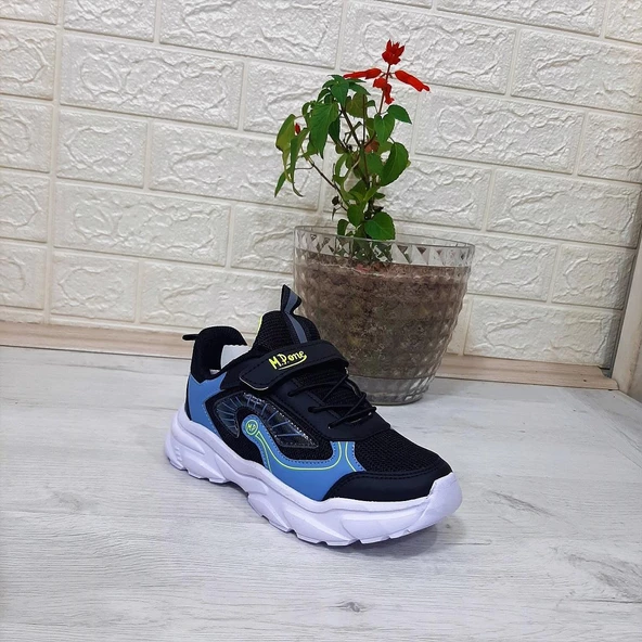 M.P. One 3222 Siyah Cırtlı Hafif  Erkek Çocuk Spor Ayakkabı - Resim 3