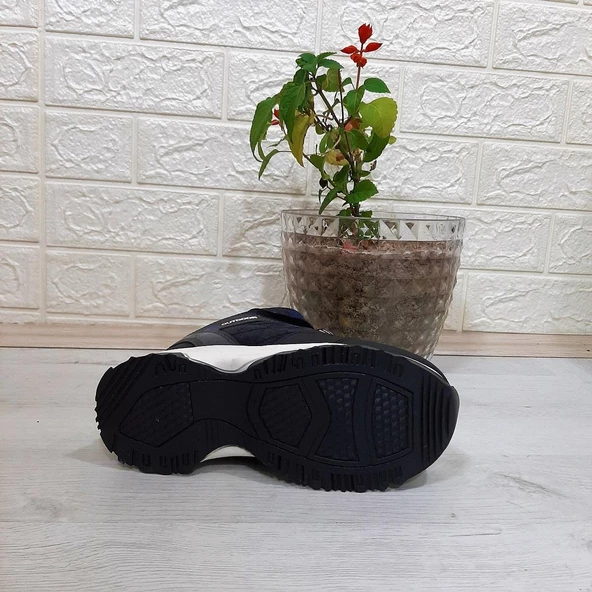 Wısco 056 Siyah Renk Cırtlı Kürklü Erkek Çocuk Bot - 4