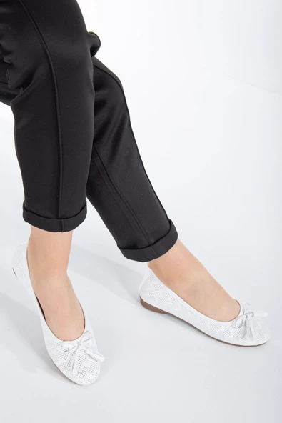 Axelle Beyaz Cilt Kadın Babet - 4