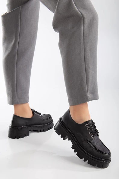 Minnet Siyah Bağcık Detaylı Oxford Ayakkabı - 4