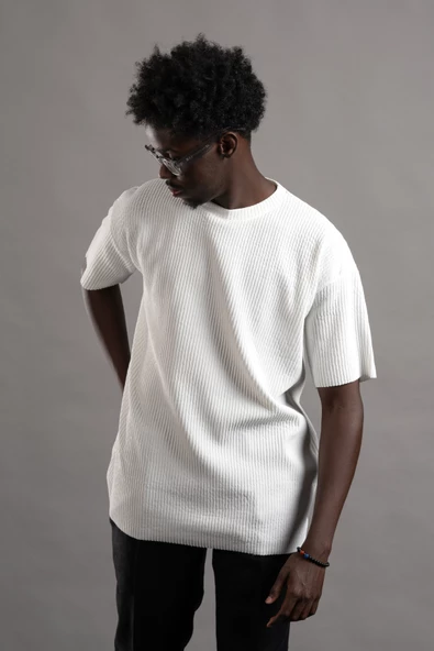 Oversize (Bol Kesim) Kalın Fitilli Bisiklet Yaka Kısa Kol T-shirt - 11