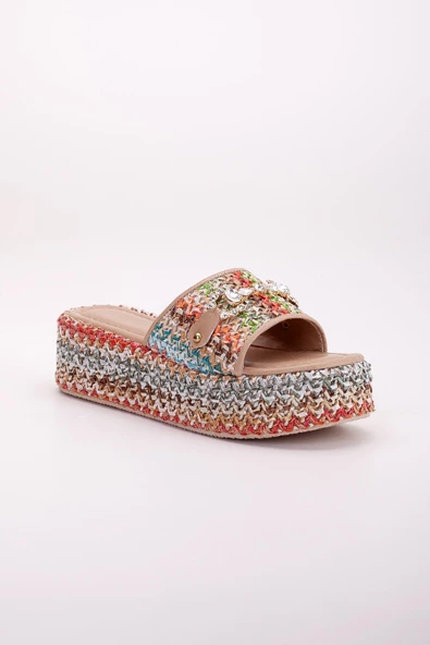 Hasır Sargılı Taban Taşlı Nude Kadın Dolgu Topuklu Terlik - Resim 4