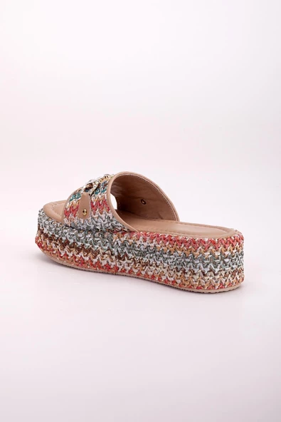 Hasır Sargılı Taban Taşlı Nude Kadın Dolgu Topuklu Terlik - Resim 5