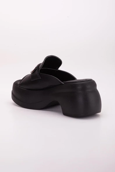 Platform TabanTümyüz Toka Taşlı Cilt Siyah Kadın Dolgu Topuk Terlik - Resim 5