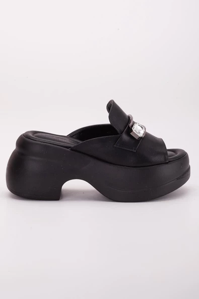 Platform TabanTümyüz Toka Taşlı Cilt Siyah Kadın Dolgu Topuk Terlik - Resim 3