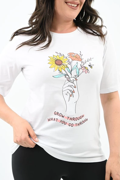 Kadın Büyük Beden Çiçek Tutan El Baskılı T-Shirt 1574-23 - 10