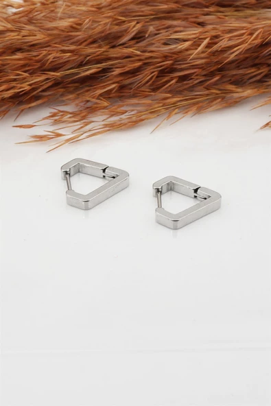 Kadın Çelik Basic Geometrik 1.5cm Üçgen Moldel Klipsli Küpe ürün görseli