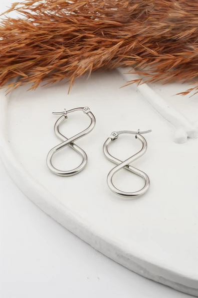 Kadın 316L Paslanmaz Çelik Basic Geometrik 3.5 cm Sonsuzluk Model Klipsli Küpe ürün görseli