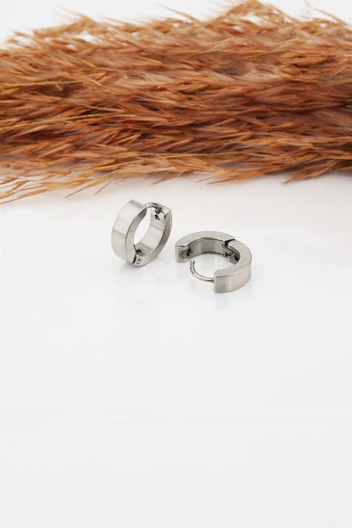 Kadın 316L Paslanmaz Çelik Basic Geometrik 1 cm Halka Model Klipsli Küpe ürün görseli