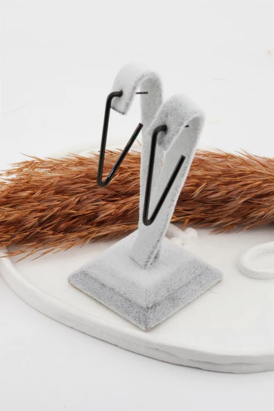 Kadın 316L Paslanmaz Çelik Basic Geometrik 4 cm V Model Küpe - Resim 2