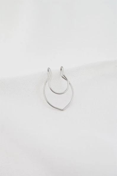 Kadın Sıkıştırmalı Çelik Kıkırdak Küpe