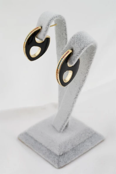 Kadın Altın Kaplama Zirkon Taşlı Mineli Elips Model Küpe ürün görseli