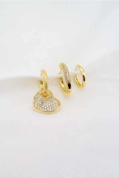Kadın Altın Kaplama Zirkon Taşlı Kalp Figürlü 3'lü Küpe Seti ürün görseli
