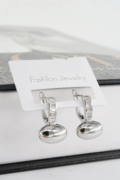 Kadın Vip Seri Baget Zirkon Taşlı Elips Model 2'li Küpe Seti - Resim 3