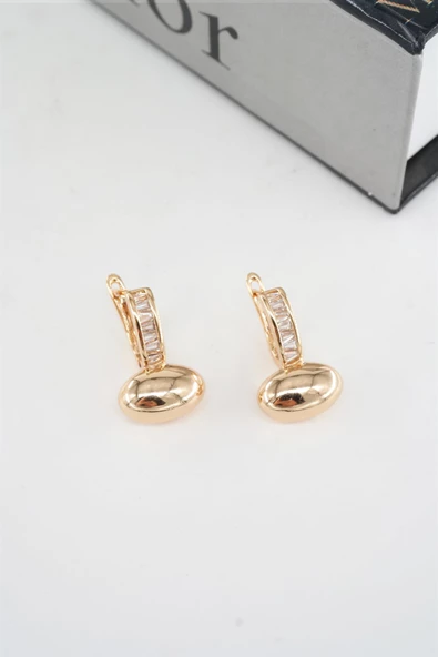 Kadın Vip Seri Baget Zirkon Taşlı Elips Model 2'li Küpe Seti - Resim 3