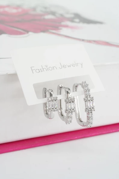 Kadın Vip Seri Baget Zirkon Taşlı 3'lü Küpe Seti ürün görseli