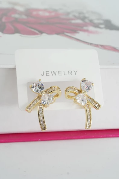 Kadın Vip Seri Baget Zirkon Taşlı Küpe Seti ürün görseli