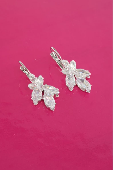 Kadın Vip Seri Baget Zirkon Taşlı  925 Ayar Gümüş Klipsli Küpe Seti - Resim 2