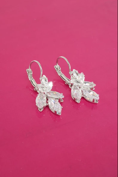 Kadın Vip Seri Baget Zirkon Taşlı  925 Ayar Gümüş Klipsli Küpe Seti - Resim 3