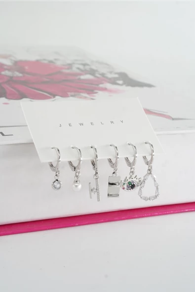 Kadın Vip Seri Baget Zirkon Taşlı 6'lı Küpe Seti ürün görseli