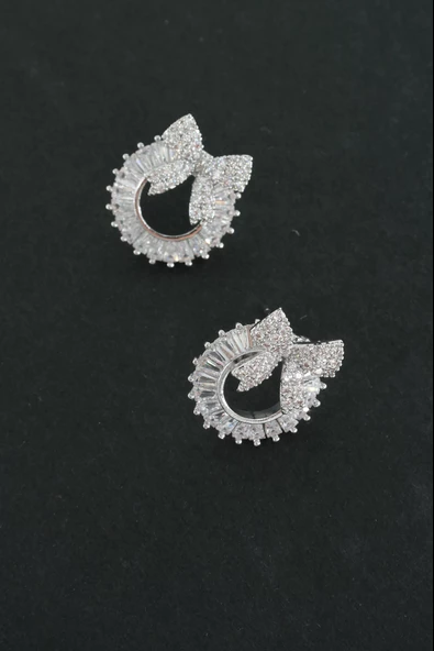 Kadın Vip Seri Baget Zirkon Taşlı  Küpe Seti - Resim 3