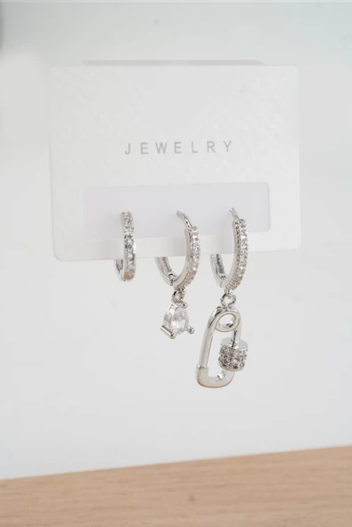 Kadın  Vip Seri Zirkon Taşlı 3'lü Küpe ürün görseli