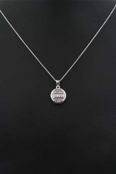 Kadın Yuvarlak Baget Taşlı Zirkon Kolye - Resim 2