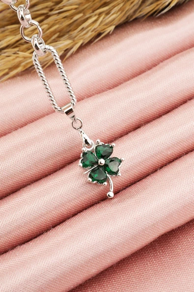 Kadın Özel Tasarım Baget Zirkon Taşlı Yonca Kolye - Resim 2