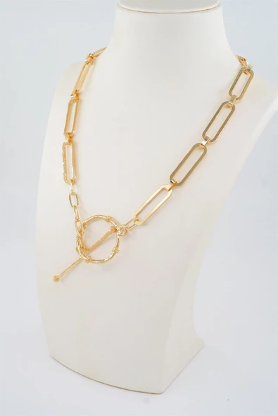 Kadın Özel Tasarım Önden Kilit Detaylı Zincir Kolye ürün görseli