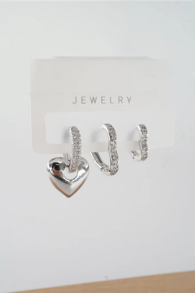 Kadın Vip Seri Baget Zirkon Taşlı Karışık Figürlü 3'lü Küpe  zrk00546 ürün görseli