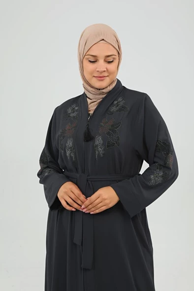 Çiçek Desenli Nakışlı Abaya