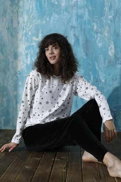 Kadın Bisiklet Yaka Düşük Omuz İnterlok Pamuklu Üst Kadife Alt Kışlık Pijama Eşofman Takım - 3