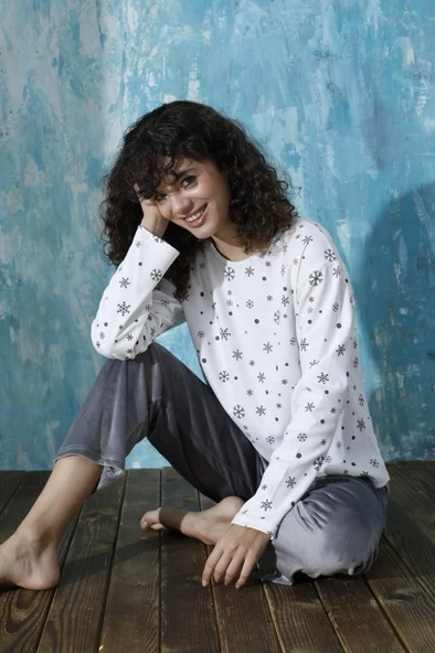 Kadın Bisiklet Yaka Düşük Omuz İnterlok Pamuklu Üst Kadife Alt Kışlık Pijama Eşofman Takım