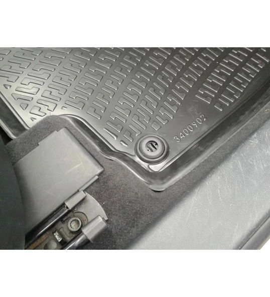 Ford C-max 2012 Model 4D Havuzlu Paspas - Resim 3