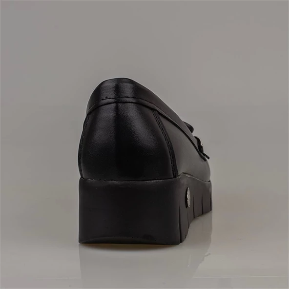 Trend Adımlar Siyah Comfort Stride Suni Dolgu Topuk Kadın Ayakkabı - 4