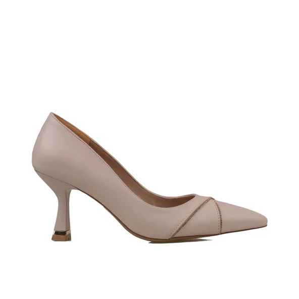 Trend Adımlar Krem Çapraz Taş İşlemeli Kadın Klasik Ayakkabı ürün görseli